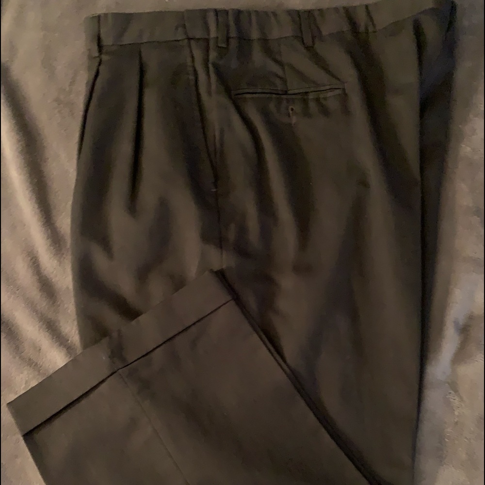 🔥🔥🔥NWOT men’s brown Hagar pants